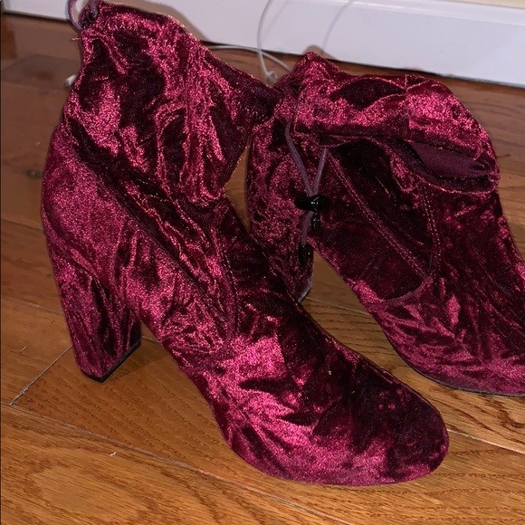 Express Booties - Picture 3 of 4